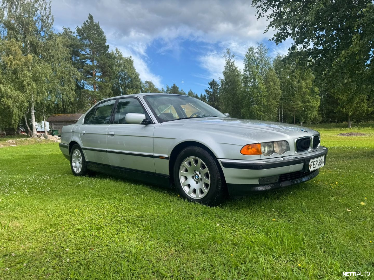 BMW 735