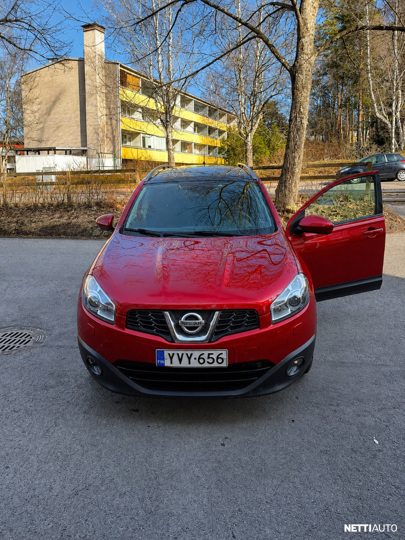 Nissan Qashqai+2