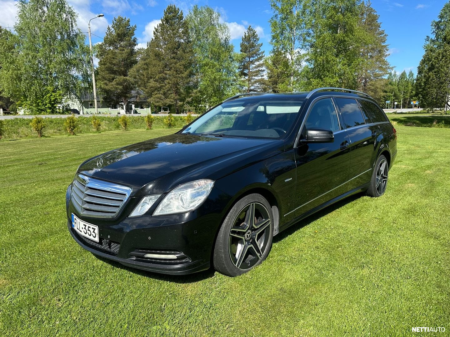 Mercedes-Benz E