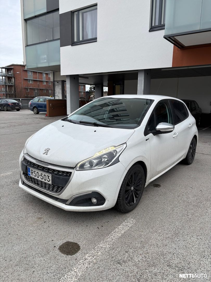 Peugeot 208