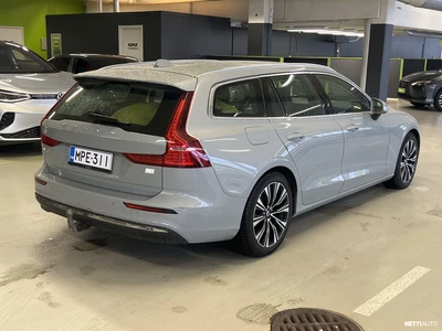 Volvo V60 T6 AWD Long Range Core aut 2023, photo 5/35