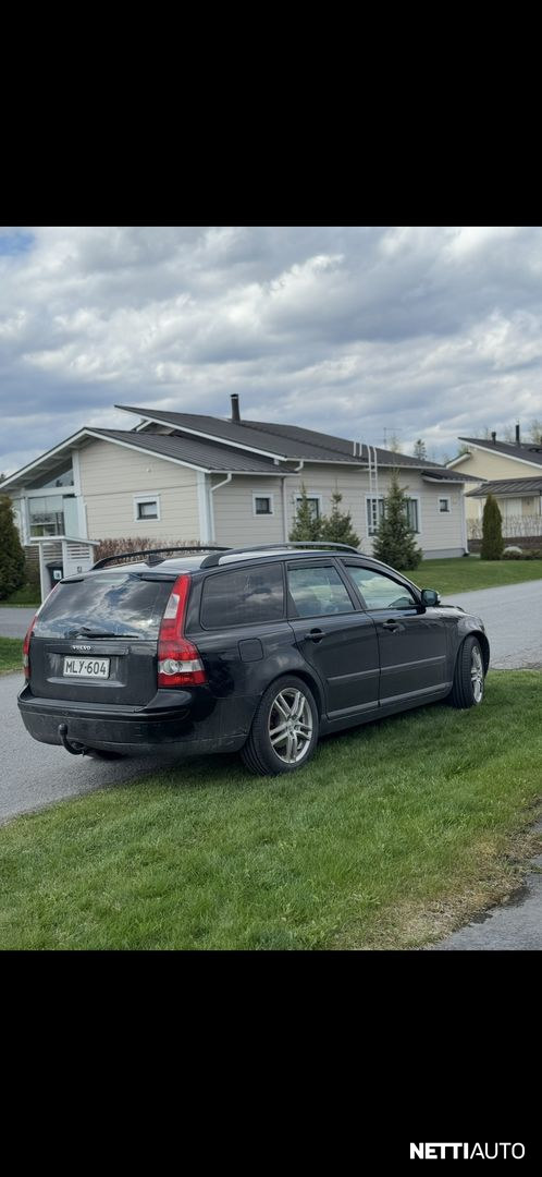 Volvo V50