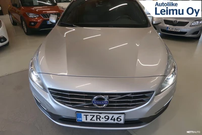 Volvo V60 2015, photo 2/19
