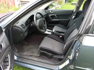 Subaru Legacy 2005, kuva 6/7
