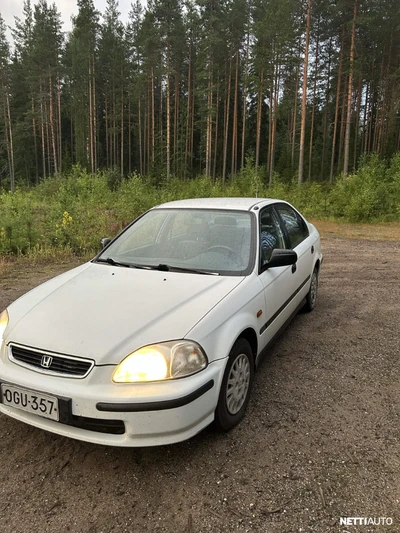 Honda Civic 1.4IS 1997, photo 2/5