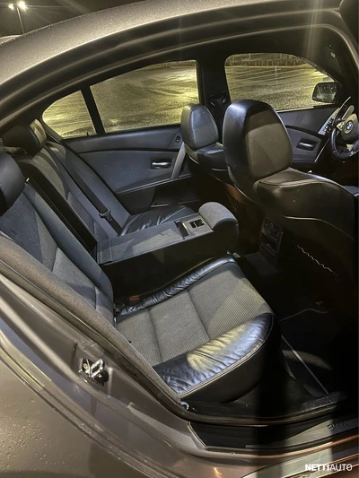 BMW 525 2004, photo 4/10