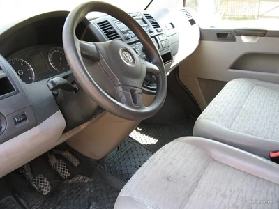 Volkswagen Transporter 2012, photo 8/8