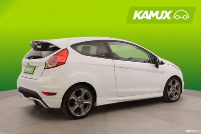 Ford Fiesta 2013, photo 2/36