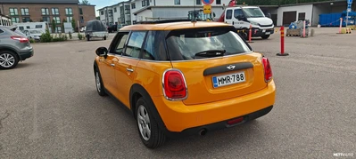 MINI Hatchback 5-ovinen 102 hv Business 2016, kuva 2/16
