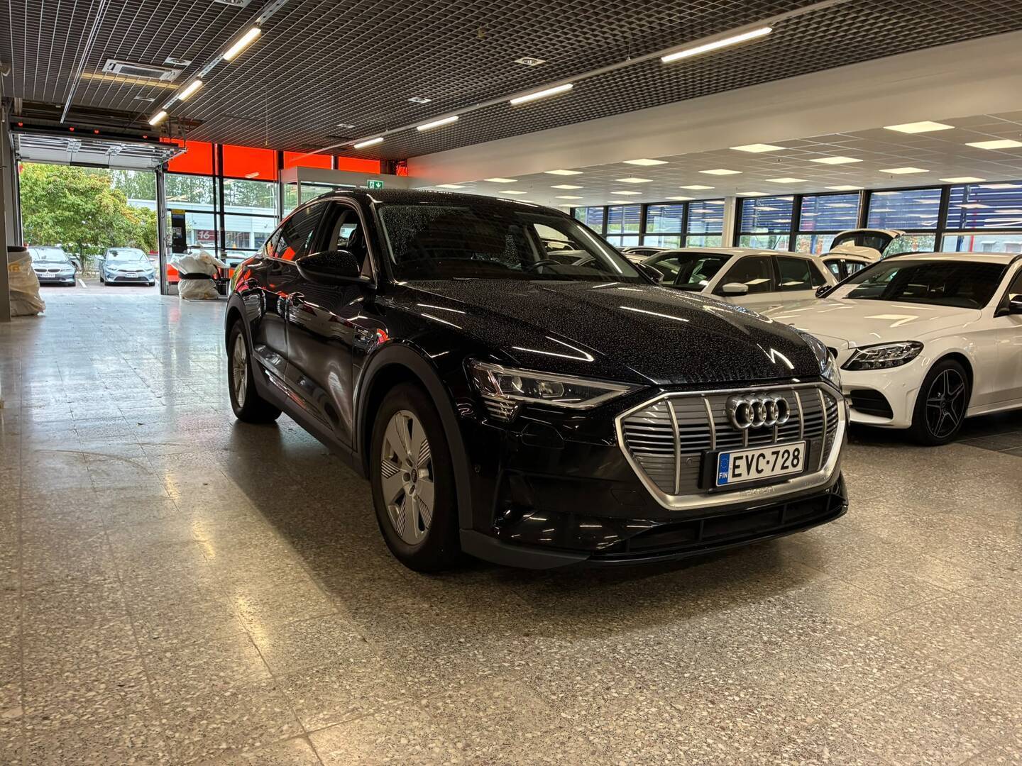 Audi e-tron