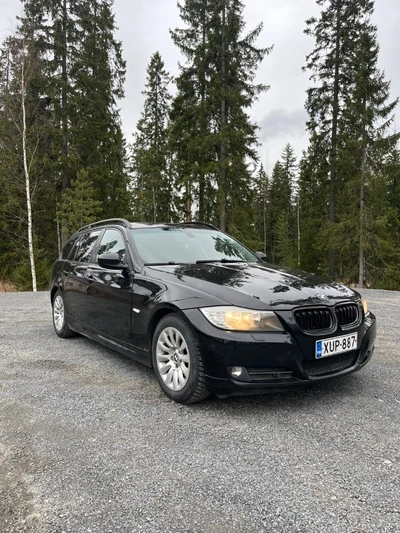 BMW 318 A E91 Touring Business 2009, kuva 7/11