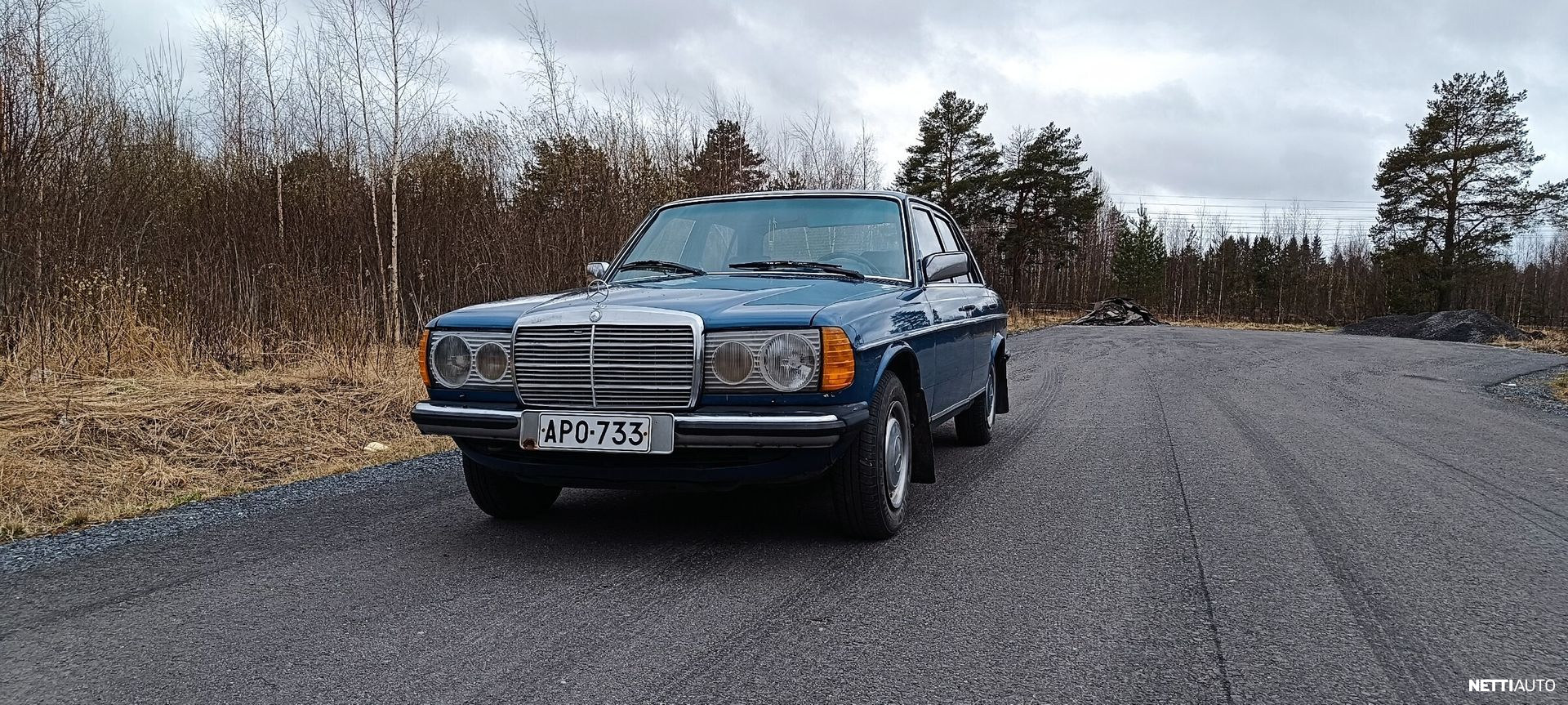 Mercedes-Benz 200