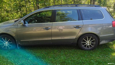 Volkswagen Passat 2006, kuva 5/9