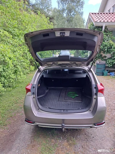 Toyota Auris Touring Sports 1,2 T Active 2016, kuva 6/12