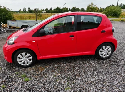 Toyota Aygo 1,0 VVT-i Active 5ov 2014, kuva 3/13