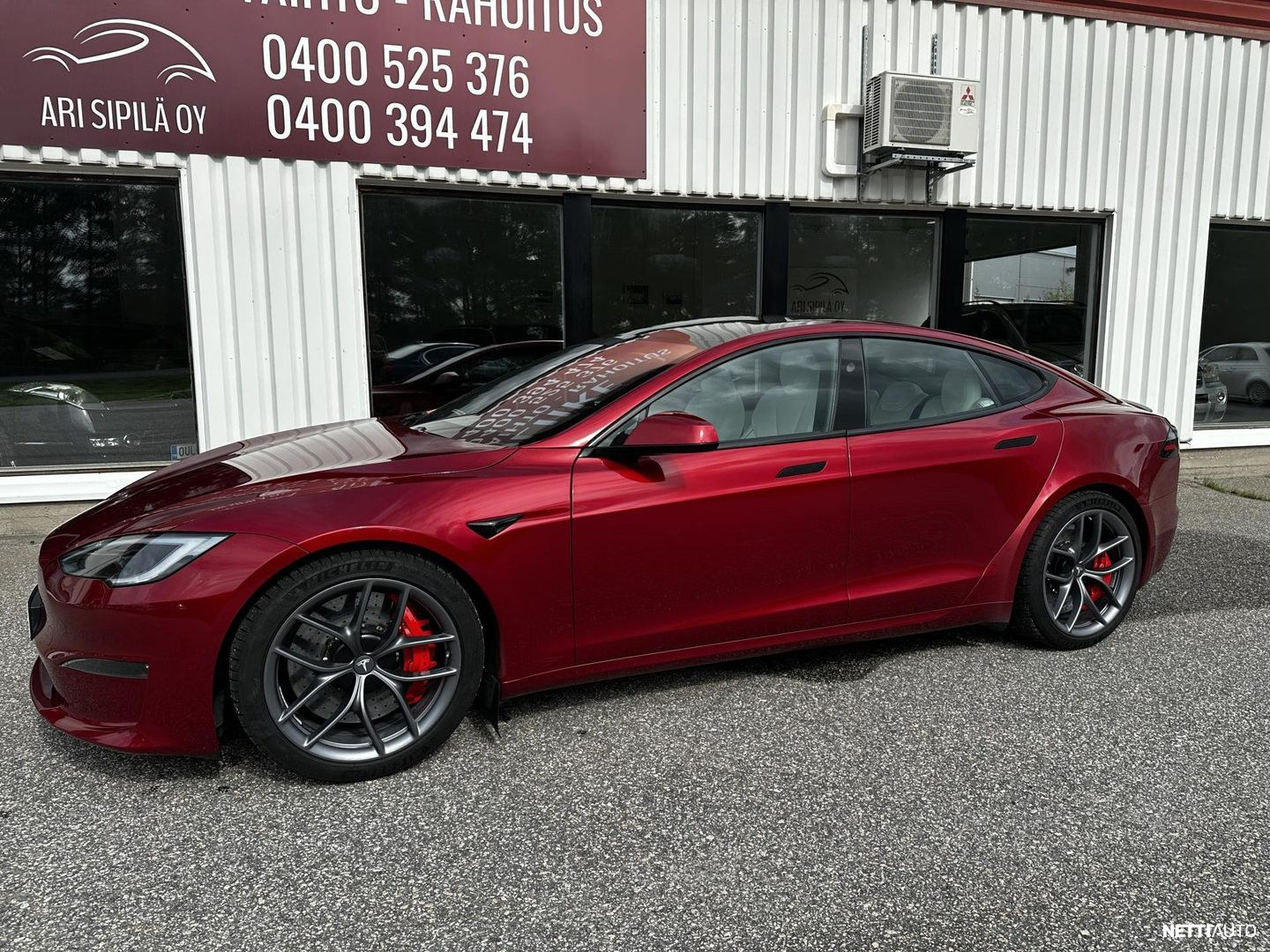 Tesla Model S