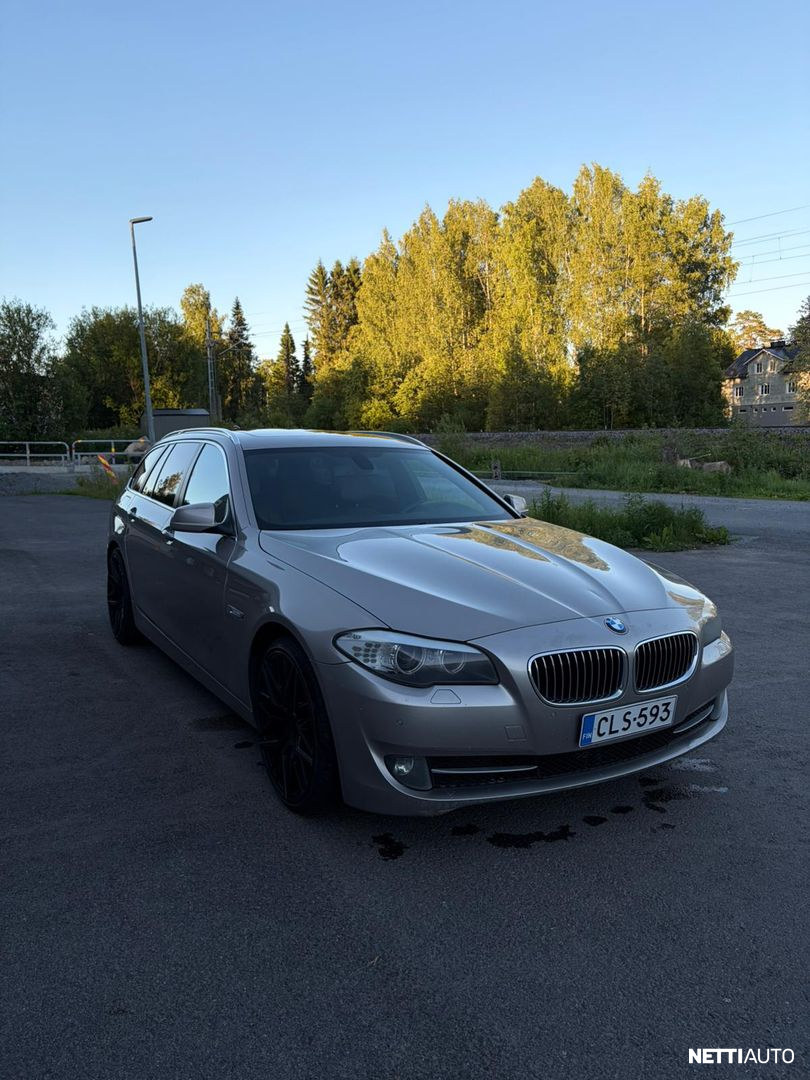 BMW 525