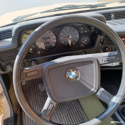 BMW 316 1979, photo 7/23