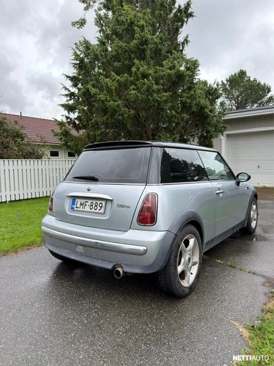 MINI Cooper 2002, kuva 2/10