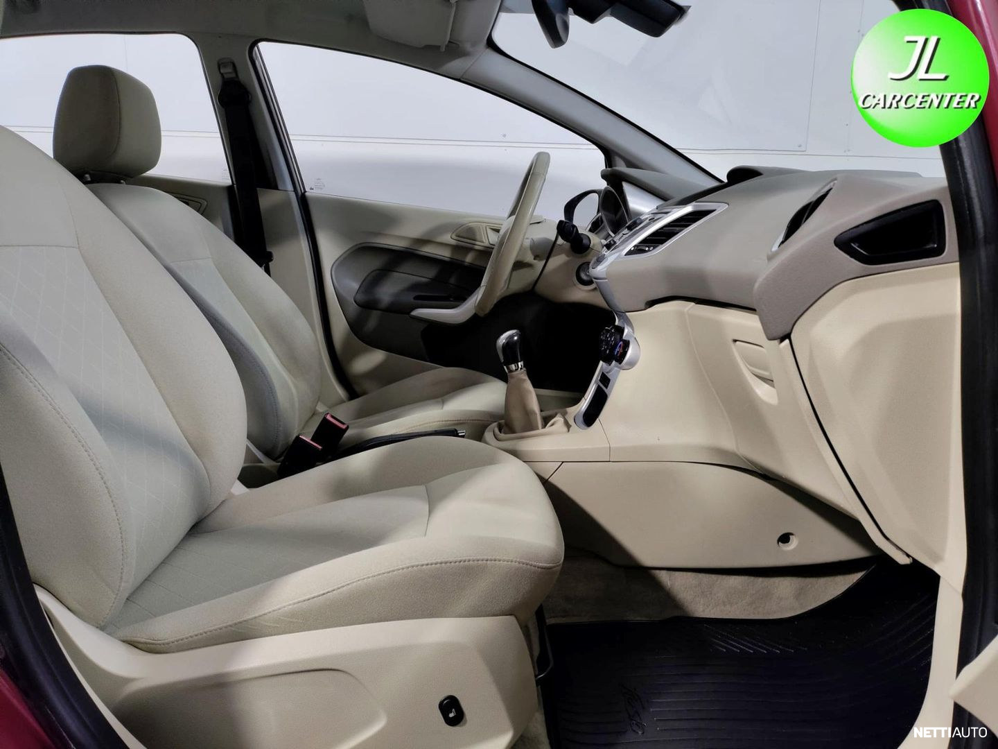 Ford Fiesta 2009, photo 6/16