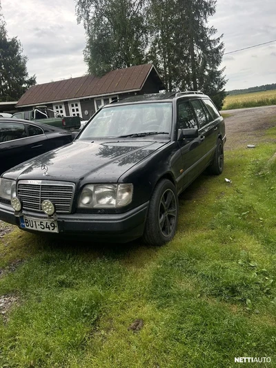 Mercedes-Benz 300 1989, photo 2/5