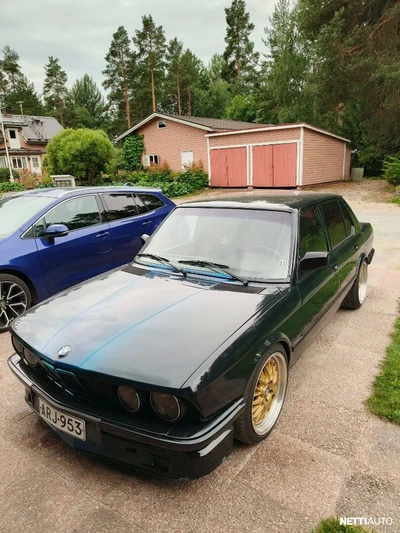 BMW 535 E28 535i Turbo 1982, photo 6/11