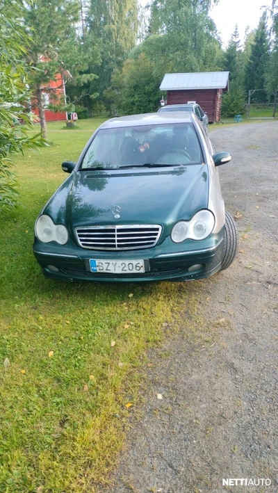Mercedes-Benz 200 2003, kuva 5/8