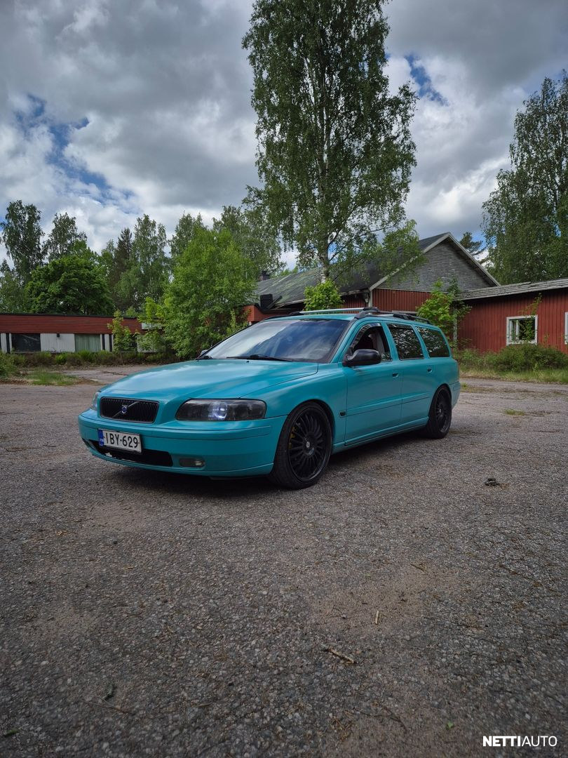 Volvo V70