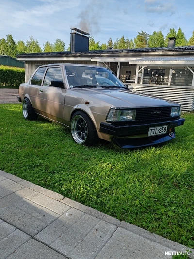 Toyota Corolla 1983, photo 2/22