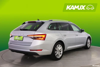 Skoda Superb 2021, kuva 4/40