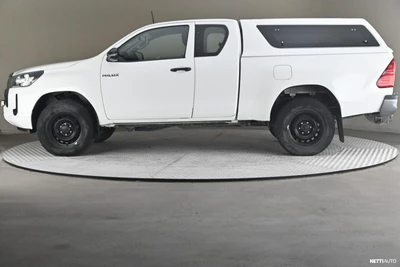 Toyota Hilux Extra Cab 4WD 2,4D Life 2022, photo 4/26