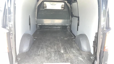 Mercedes-Benz Vito 2022, photo 5/7