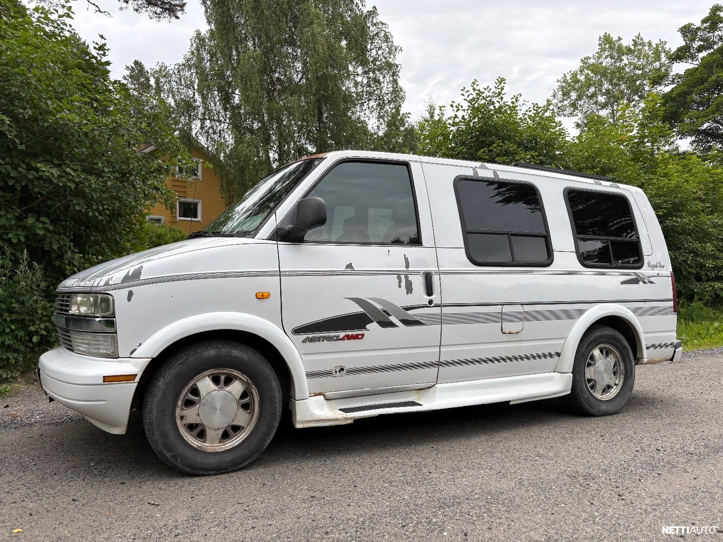 Chevrolet Astro