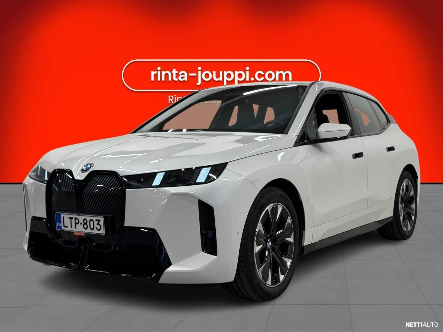 BMW iX
