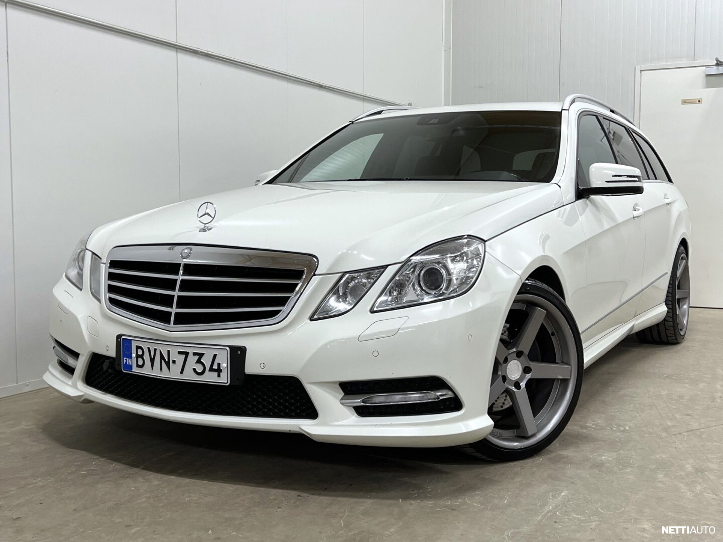 Mercedes-Benz E