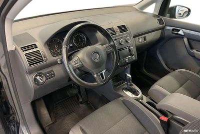 Volkswagen Touran 2013, kuva 6/27
