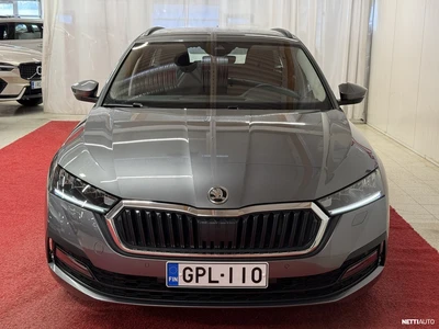 Skoda Octavia 2023, photo 3/19