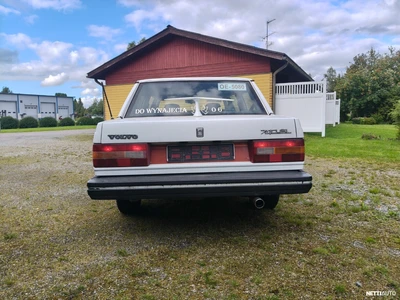 Volvo 740 Limusiini 1989, kuva 5/10