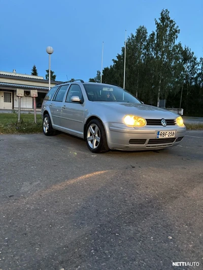 Volkswagen Golf 1,6 75 kW Sportline 4d 2005, kuva 2/13