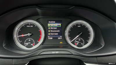 Skoda Karoq 2018, kuva 5/10