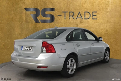 Volvo S40 2010, photo 4/36