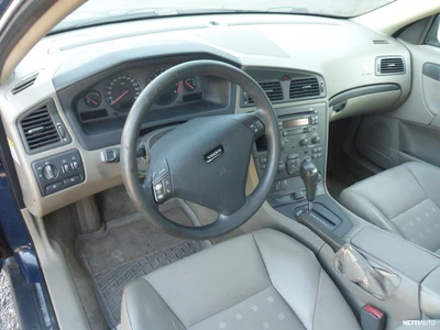 Volvo S60 2001, photo 5/9