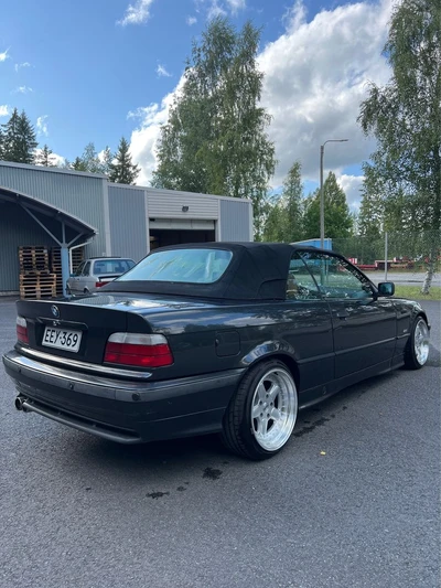 BMW 325 1993, kuva 4/20