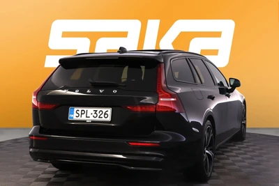 Volvo V60 2024, photo 7/34