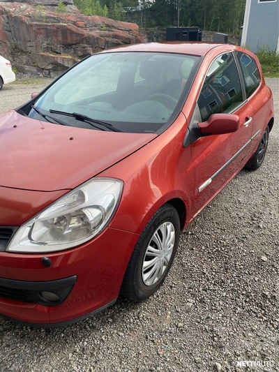 Renault Clio Dynamique 1,2 16v Turbo 3ov 2007, photo 1/5