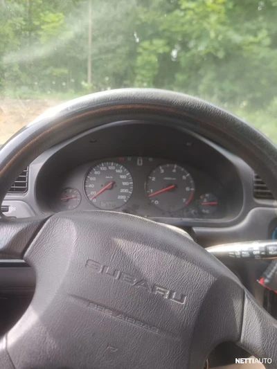 Subaru Legacy 1999, kuva 3/10