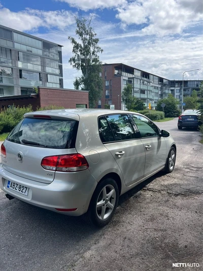 Volkswagen Golf 2009, kuva 3/9