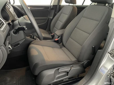 Volkswagen Golf 1.2 TSI Comfort 2010, kuva 7/26