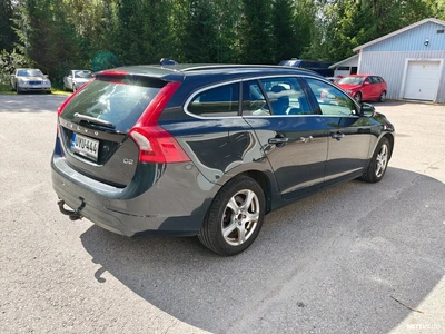 Volvo V60 D2 Business aut 2014, kuva 4/21