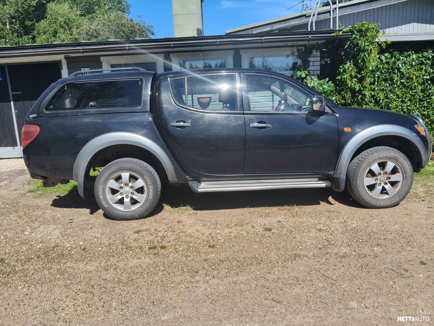 Mitsubishi L200